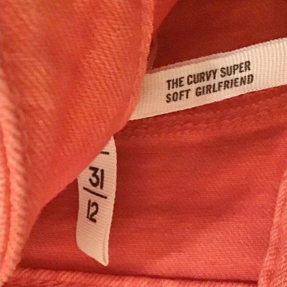 NWOT - Loft curvy jeans - Picture 6 of 10